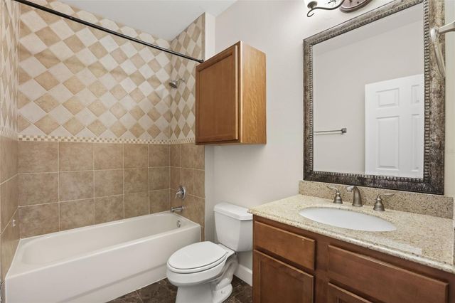 5554 PALM LAKE CIRCLE, Orlando, FL 32819