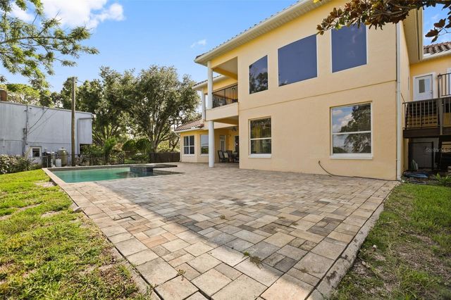 5554 PALM LAKE CIRCLE, Orlando, FL 32819