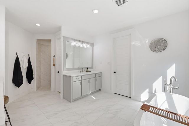 206 Denton Street E, Argyle, TX 76226