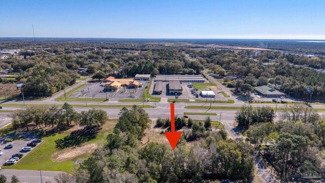 3981 Avalon Blvd, Milton, FL 32583