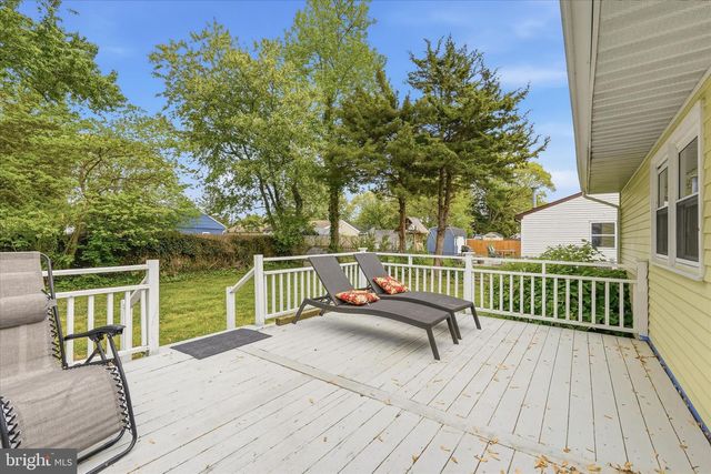 402 CEDAR DR, Lanoka Harbor, NJ 08734