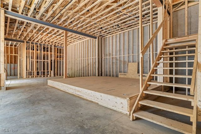 2324 Hard Rock Way, Hinckley, OH 44233