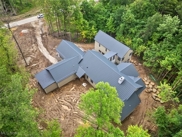 2324 Hard Rock Way, Hinckley, OH 44233