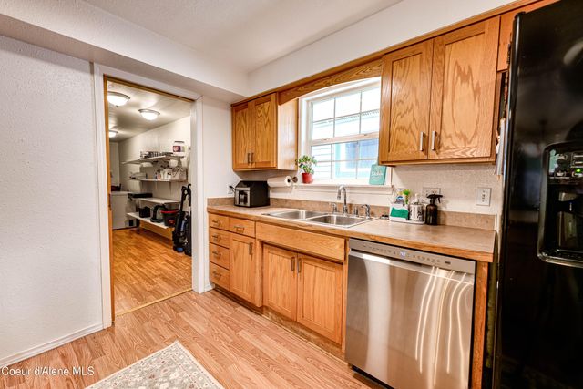 214 Cypress St, Wallace, ID 83873