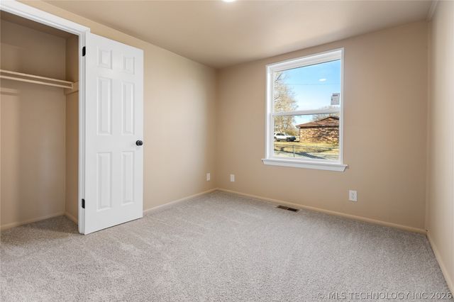 1408 E 1st Street, Okmulgee, OK 74447