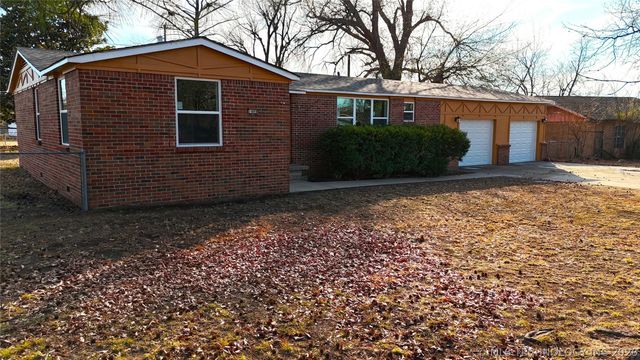 1408 E 1st Street, Okmulgee, OK 74447