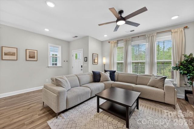 1136 Drummond Avenue, Charlotte, NC 28205