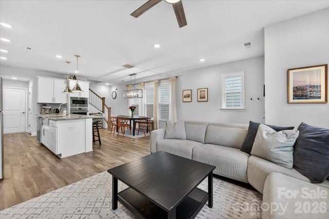 1136 Drummond Avenue, Charlotte, NC 28205