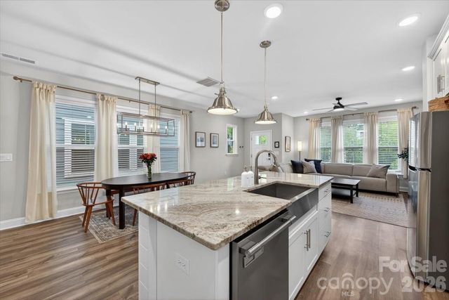 1136 Drummond Avenue, Charlotte, NC 28205