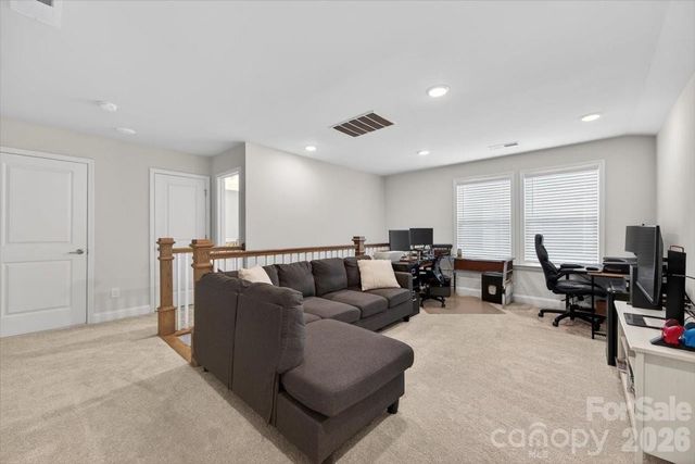 1136 Drummond Avenue, Charlotte, NC 28205