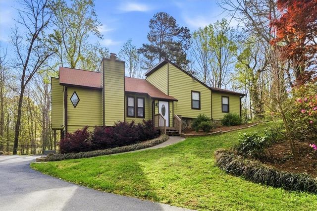 107 Spring Way, Woodstock, GA 30189