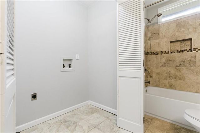 107 Spring Way, Woodstock, GA 30189