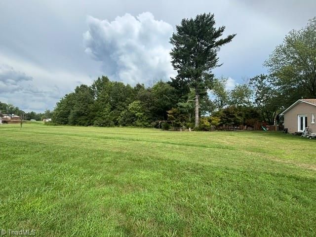 1192 N Main Street, Kernersville, NC 27284