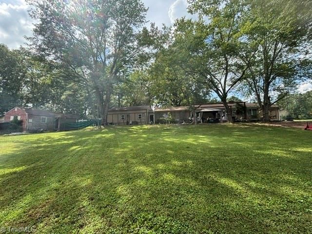1192 N Main Street, Kernersville, NC 27284