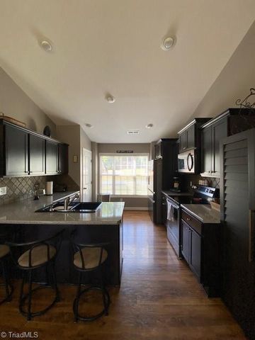 168 Underwood Drive, Thomasville, NC 27360