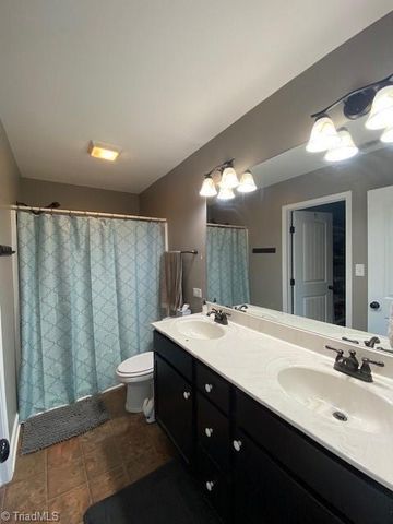 168 Underwood Drive, Thomasville, NC 27360