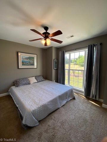 168 Underwood Drive, Thomasville, NC 27360