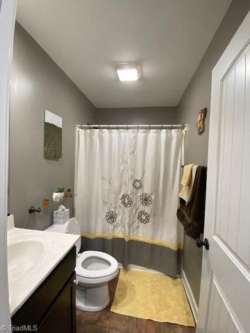 168 Underwood Drive, Thomasville, NC 27360
