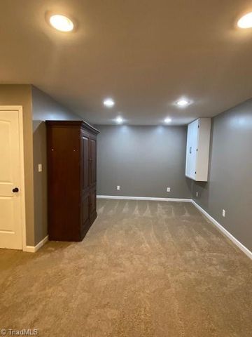 168 Underwood Drive, Thomasville, NC 27360