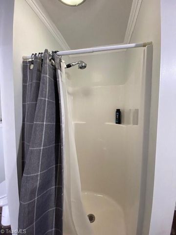 168 Underwood Drive, Thomasville, NC 27360