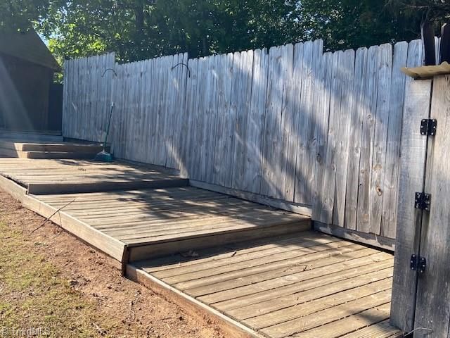 168 Underwood Drive, Thomasville, NC 27360
