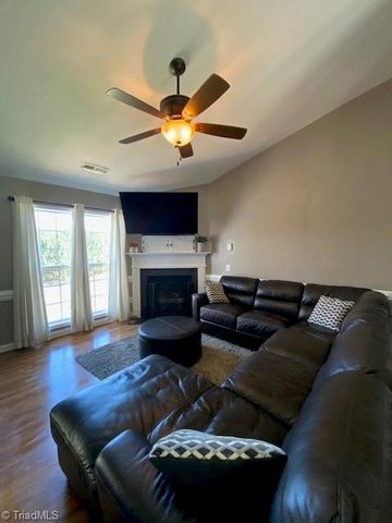 168 Underwood Drive, Thomasville, NC 27360
