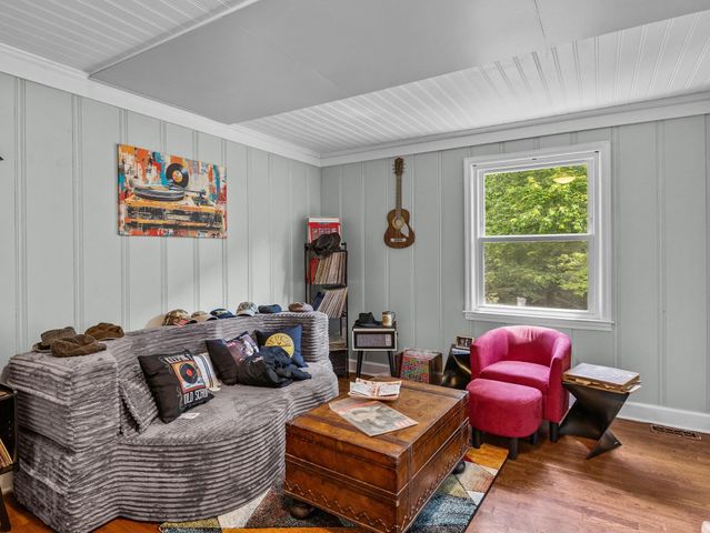2728 Compton Bridge Road, Campobello, SC 29322