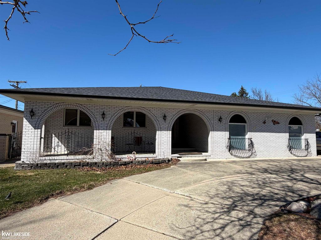 37871 Lola Drive, Sterling Heights, MI 48312