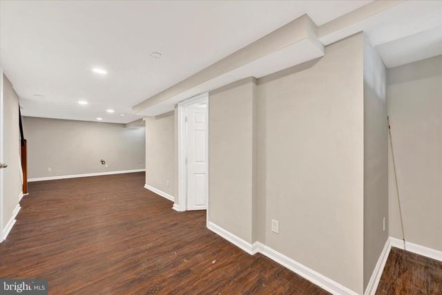 54 WILTSHIRE RD, Essex, MD 21221