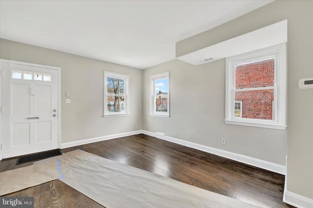 54 WILTSHIRE RD, Essex, MD 21221