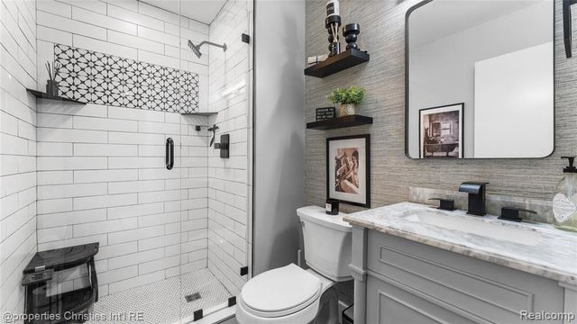 4301 Heatherwood Drive, Milford, MI 48381