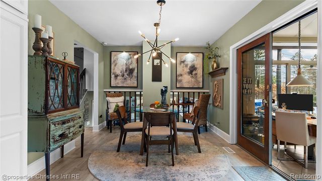 4301 Heatherwood Drive, Milford, MI 48381