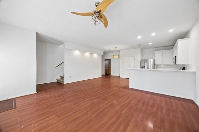 1161 Eden Park Lane, Houston, TX 77018