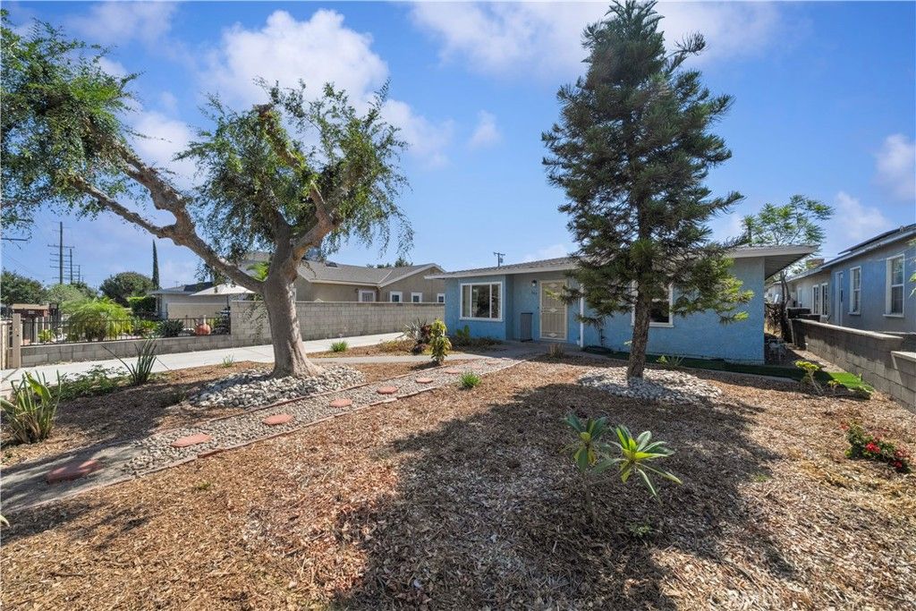 Image 27 of property listing at 543 N Angeleno Avenue, Azusa, CA 91702