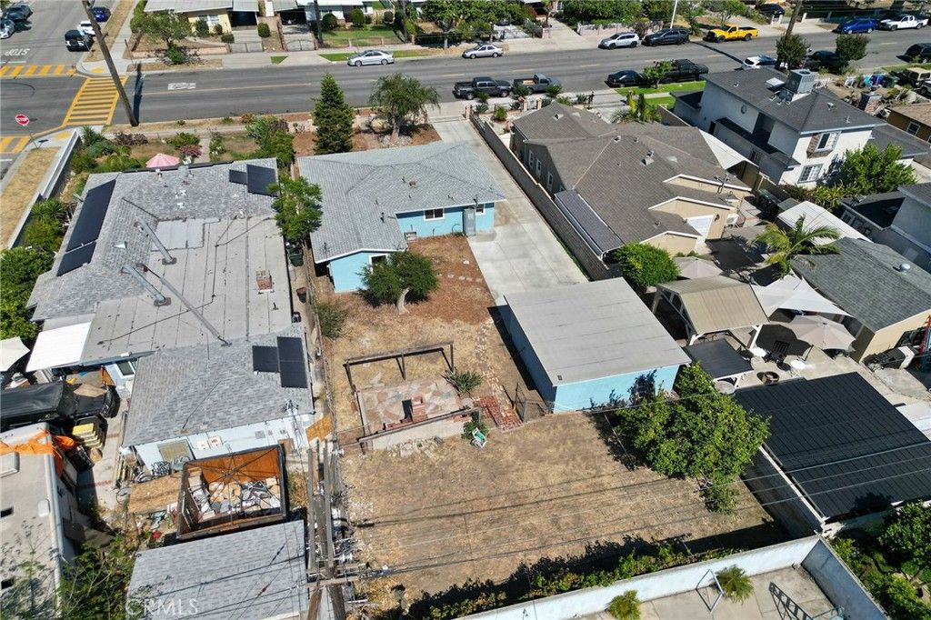 Image 30 of property listing at 543 N Angeleno Avenue, Azusa, CA 91702