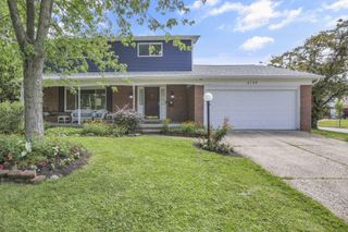 4758 Heatherton Drive, Columbus, OH 43229
