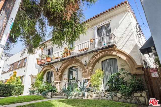 664 S Cloverdale Avenue, Los Angeles, CA 90036