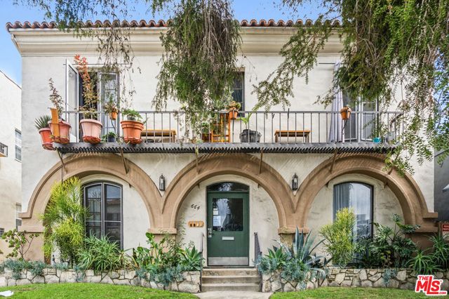 664 S Cloverdale Avenue, Los Angeles, CA 90036