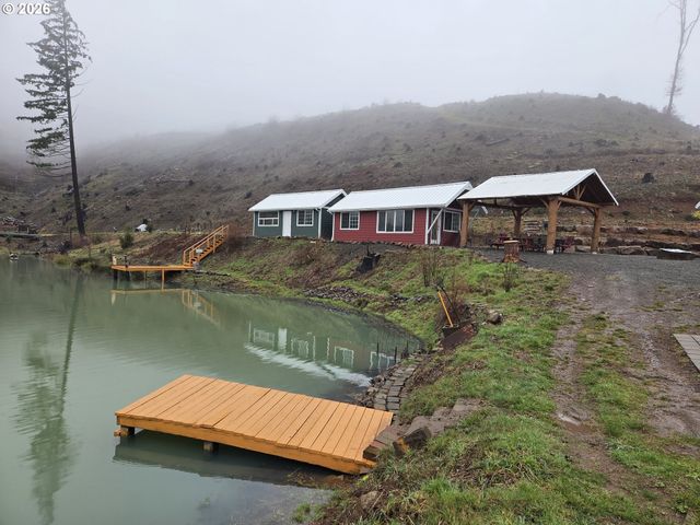 10855 KUBIN Rd Se, Lyons, OR 97358