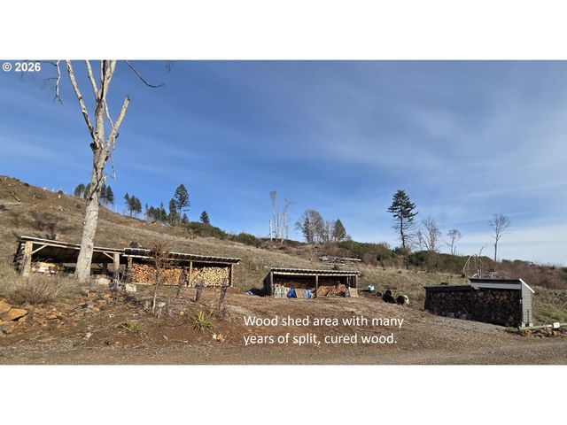10855 KUBIN Rd Se, Lyons, OR 97358