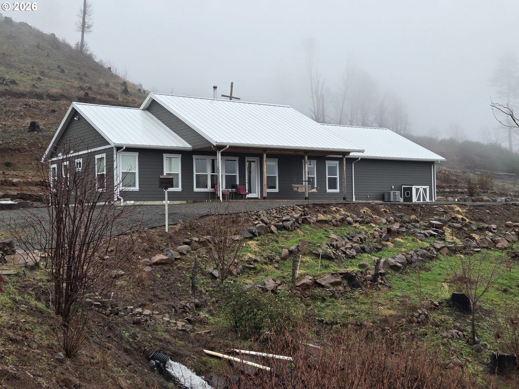 10855 KUBIN Rd Se, Lyons, OR 97358