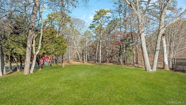 59 Nelson Road, Selden, NY 11784