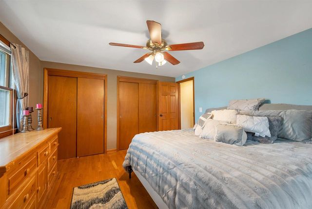 611 WAUBAUNUQUA TRAIL, De Pere, WI 54115