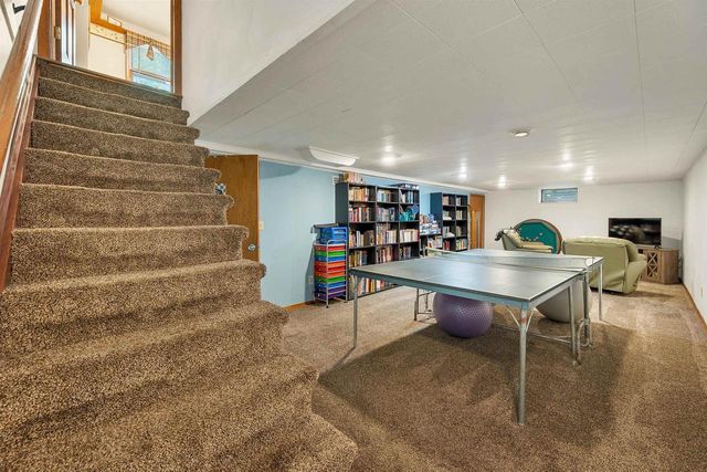 611 WAUBAUNUQUA TRAIL, De Pere, WI 54115