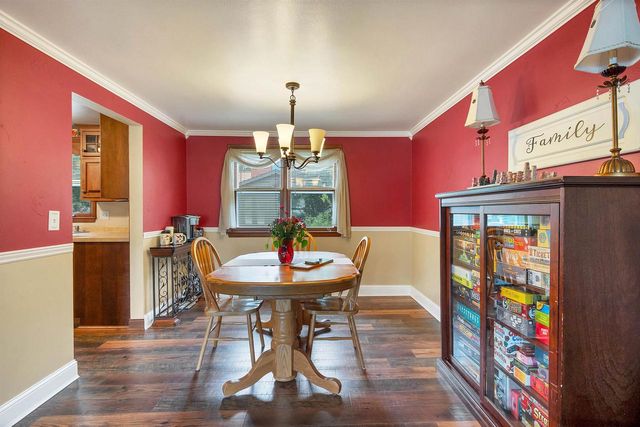 611 WAUBAUNUQUA TRAIL, De Pere, WI 54115