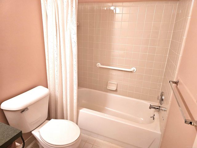 44134 Kendyl Drive, Sterling Heights, MI 48314