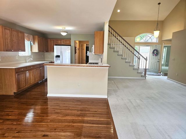 44134 Kendyl Drive, Sterling Heights, MI 48314