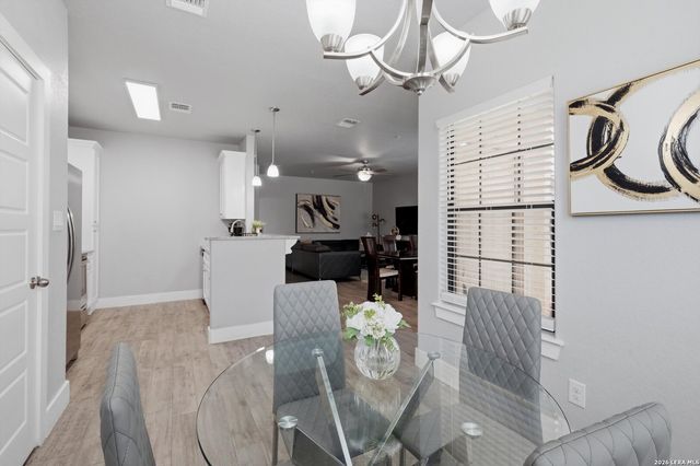 6160 Eckhert Rd Apt 1605, San Antonio, TX 78240