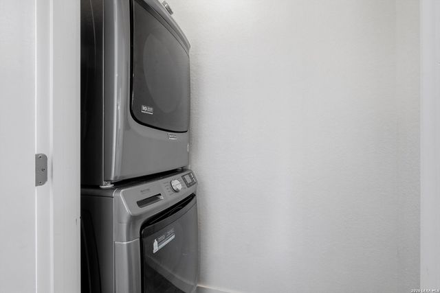 6160 Eckhert Rd Apt 1605, San Antonio, TX 78240