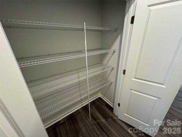 4614 Lakeview Road 2, Charlotte, NC 28216